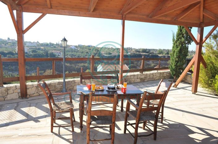 Image No.13-3 Bed Property for sale