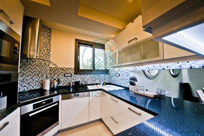 Image No.11-4 Bed Villa for sale