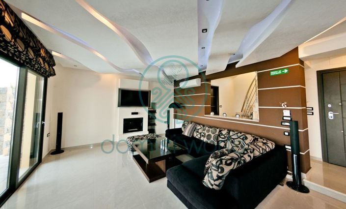 Image No.12-4 Bed Villa for sale