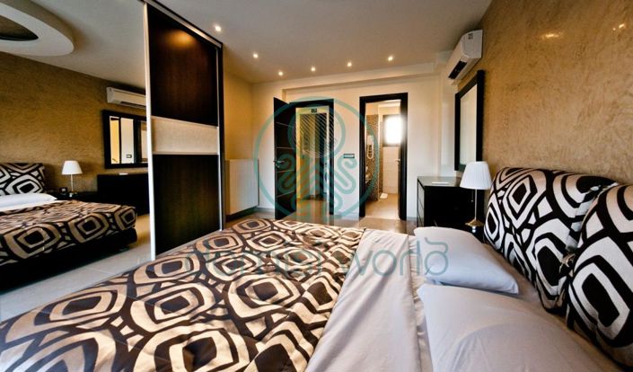 Image No.14-4 Bed Villa for sale