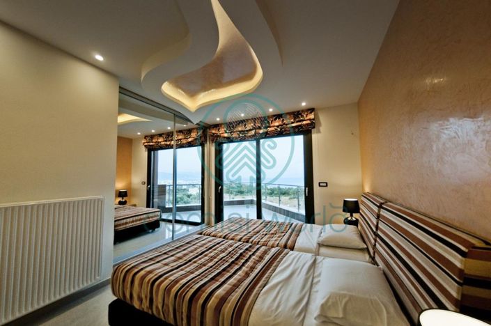 Image No.24-4 Bed Villa for sale