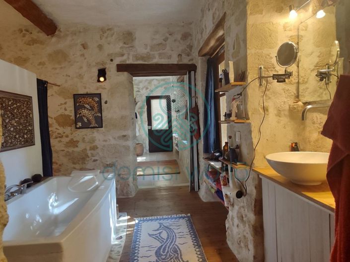 Image No.16-3 Bed House for sale