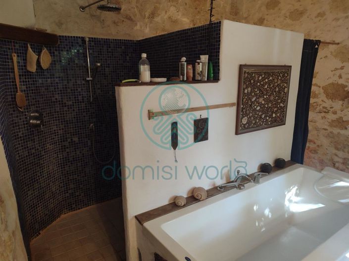 Image No.17-3 Bed House for sale