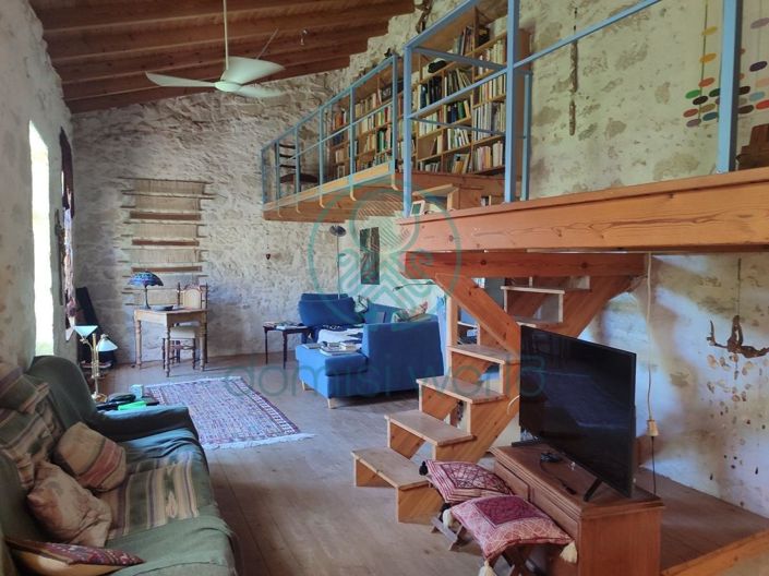 Image No.2-3 Bed House for sale