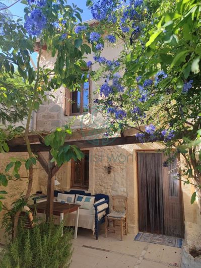 Image No.3-3 Bed House for sale