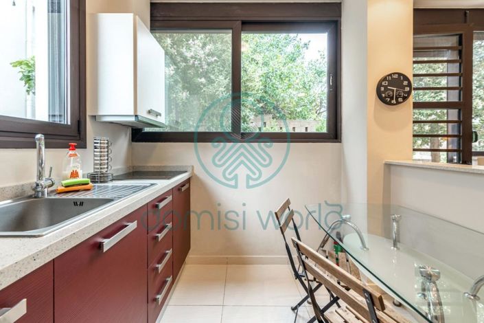 Image No.11-3 Bed House for sale