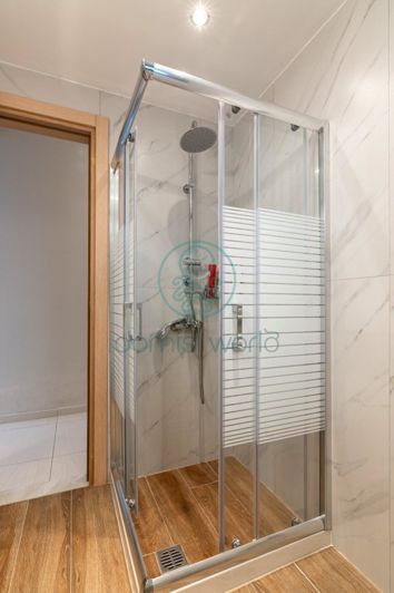 Image No.21-3 Bed House for sale