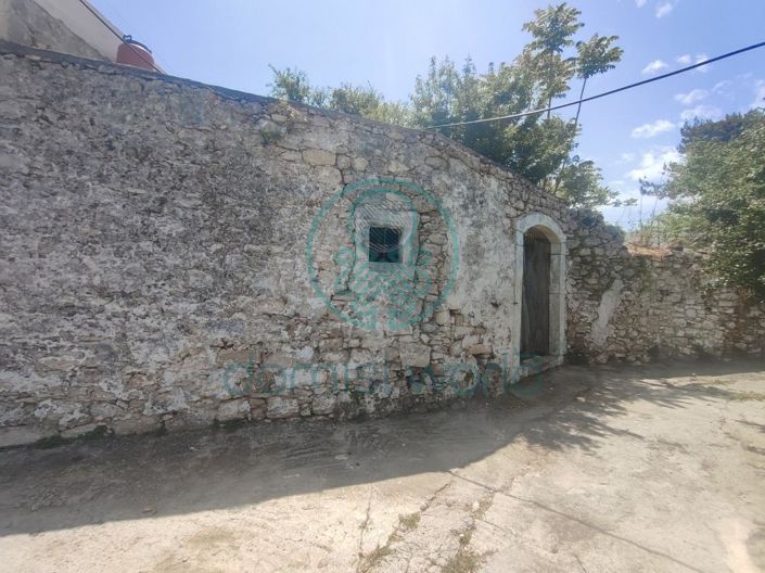 Image No.3-Maison de 4 chambres à vendre à Kato Asites