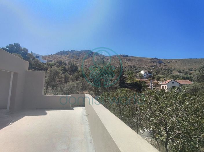 Image No.15-3 Bed House for sale