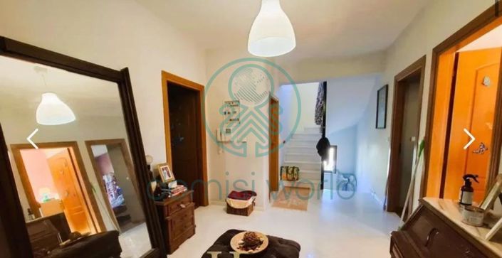 Image No.13-4 Bed House for sale