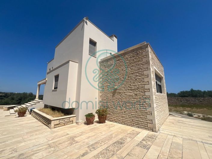 Image No.8-6 Bed Villa for sale