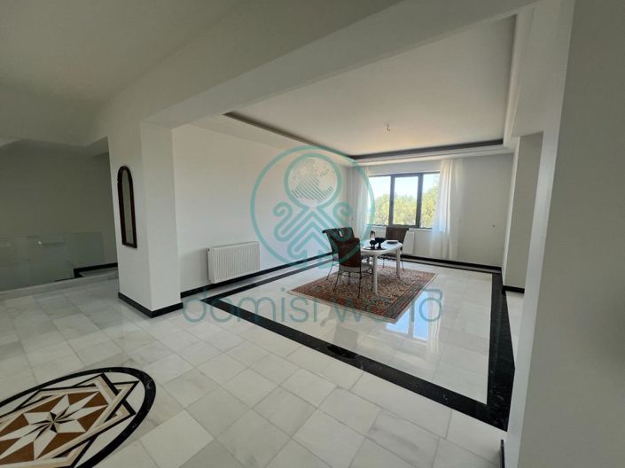 Image No.2-6 Bed Villa for sale