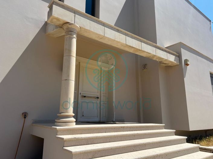 Image No.7-6 Bed Villa for sale