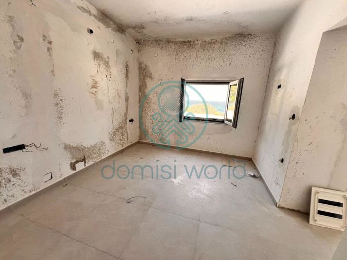 Image No.16-3 Bed House for sale