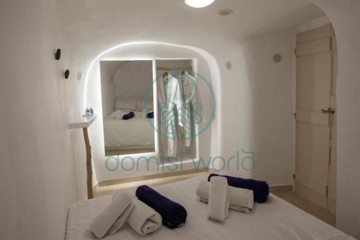 Image No.20-3 Bed Villa for sale