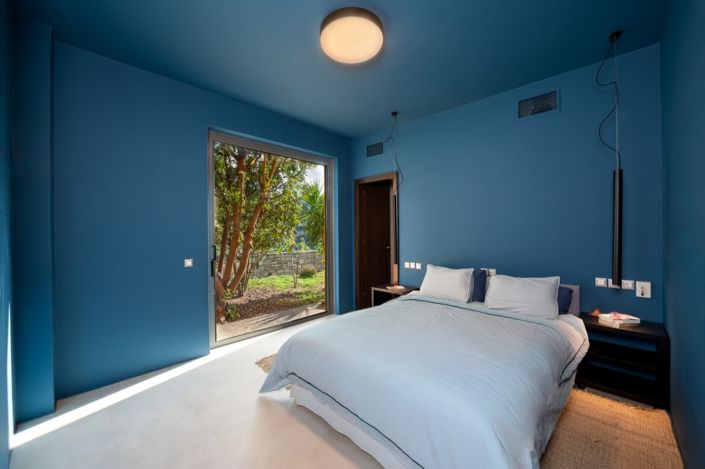 Image No.13-2 Bed Property for sale