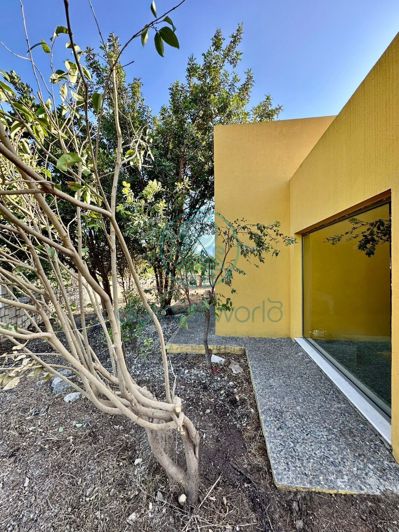 Image No.25-2 Bed Property for sale