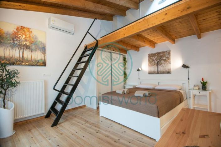 Image No.10-2 Bed House for sale