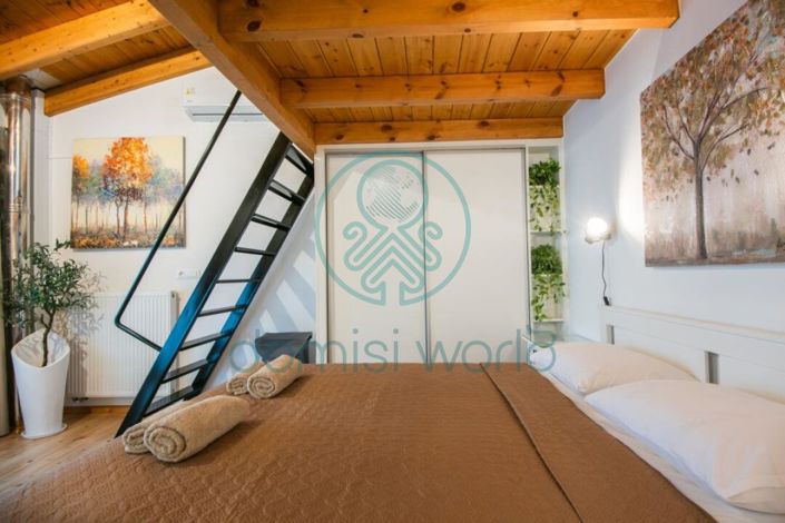 Image No.12-2 Bed House for sale