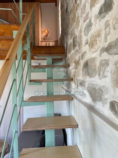 Image No.8-1 Bed House for sale