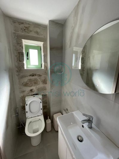 Image No.22-1 Bed House for sale