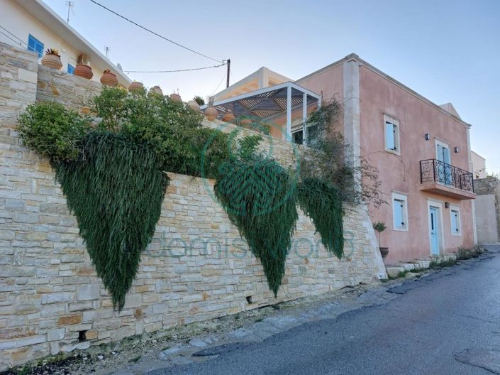 Image No.6-3 Bed Maisonette for sale