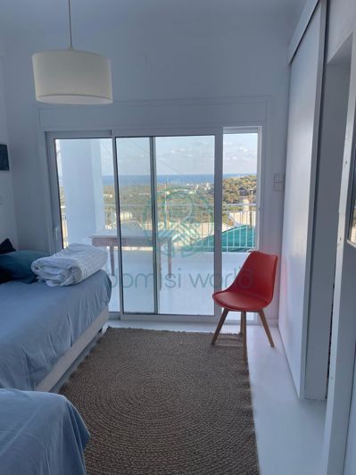 Image No.12-3 Bed Maisonette for sale