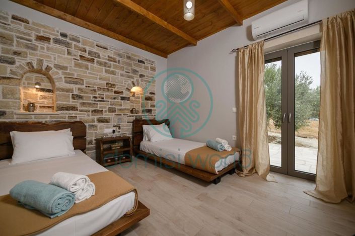 Image No.11-Villa de 2 chambres à vendre à Kamilari