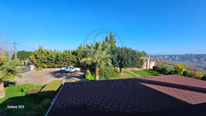 Image No.5-Propriété de 4 chambres à vendre à Grèce