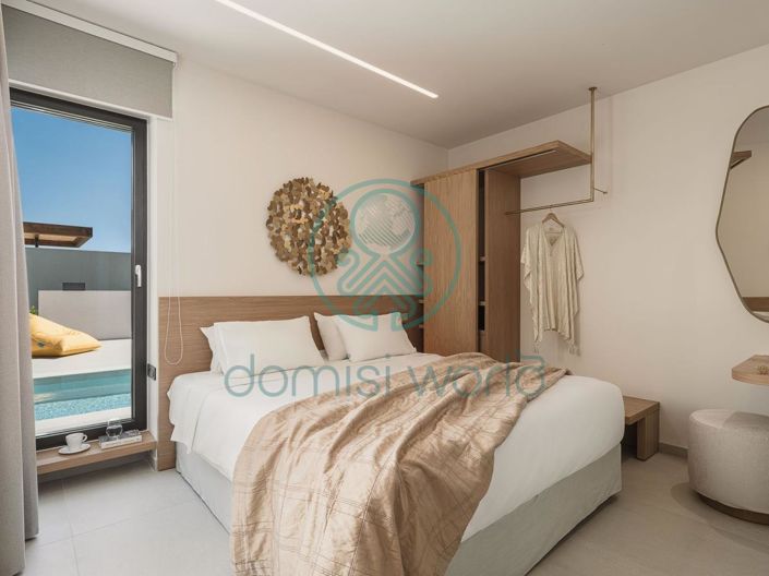 Image No.8-4 Bed Villa for sale