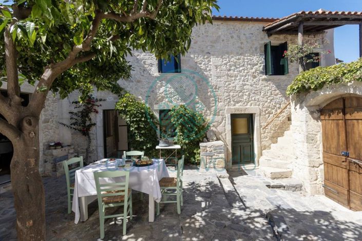 Image No.4-4 Bed Villa for sale