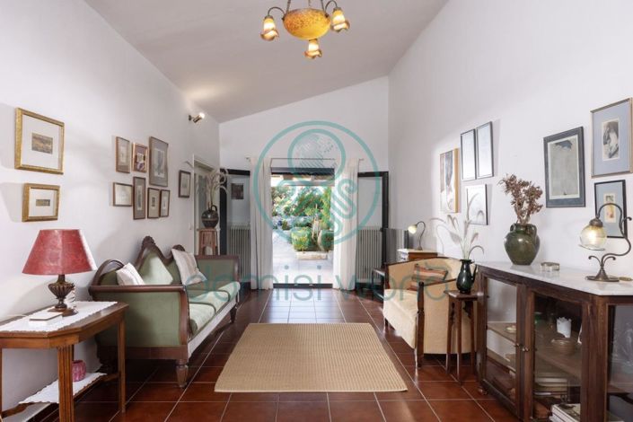 Image No.9-4 Bed Villa for sale