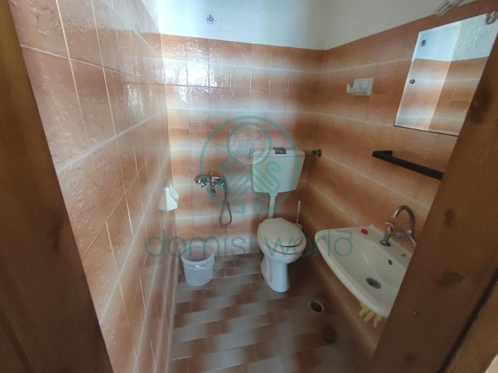 Image No.10-4 Bed Property for sale