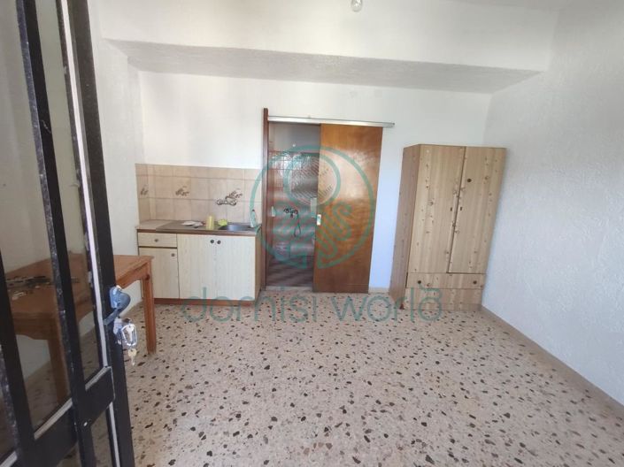 Image No.11-4 Bed Property for sale