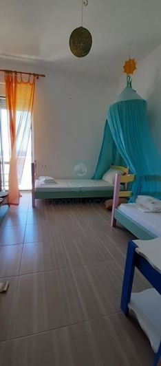 Image No.12-3 Bed Maisonette for sale