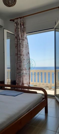 Image No.13-3 Bed Maisonette for sale