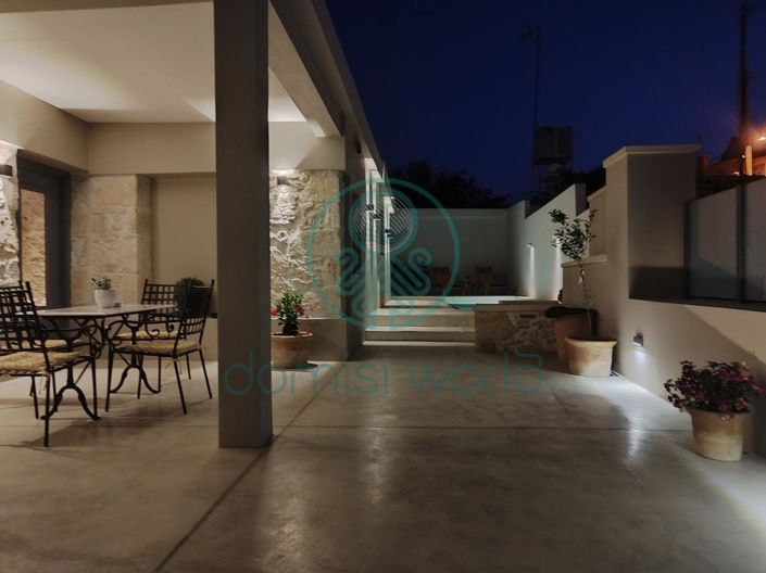 Image No.2-2 Bed House for sale