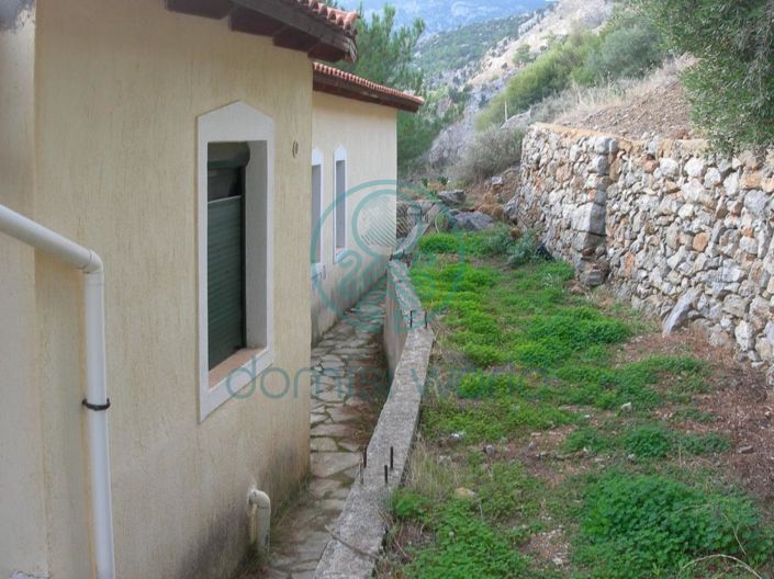 Image No.6-4 Bed House for sale