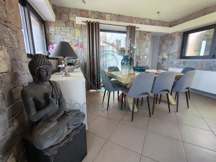 Image No.11-4 Bed Villa for sale