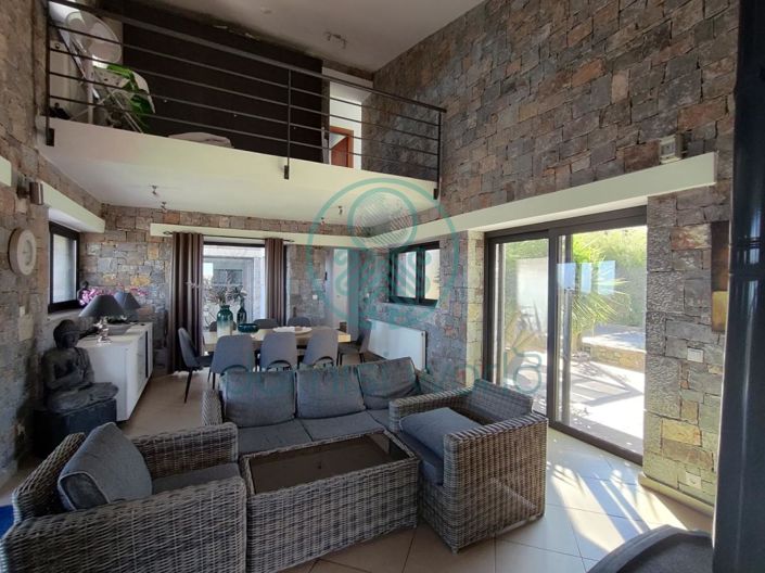 Image No.12-4 Bed Villa for sale