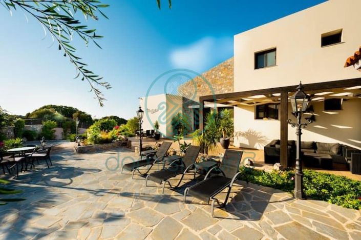 Image No.2-4 Bed Villa for sale