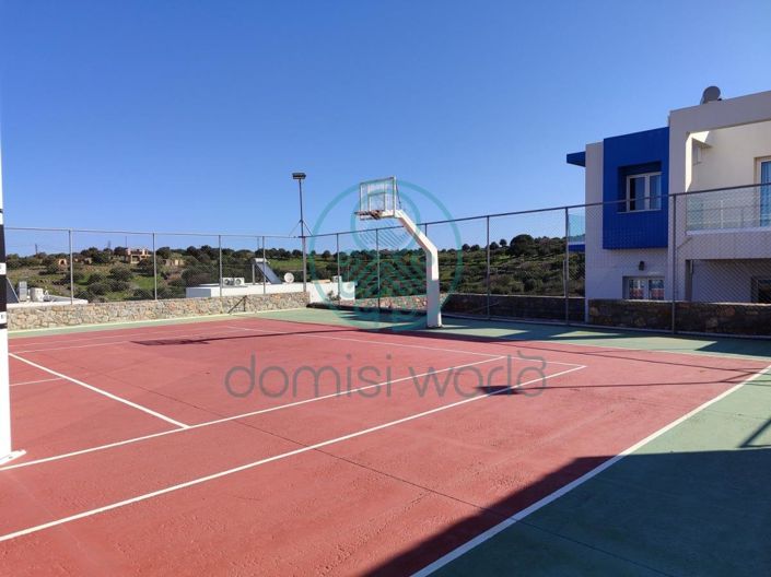 Image No.10-2 Bed House for sale