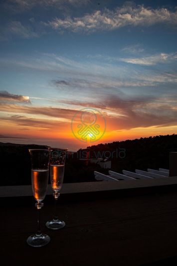 Image No.6-2 Bed Villa for sale