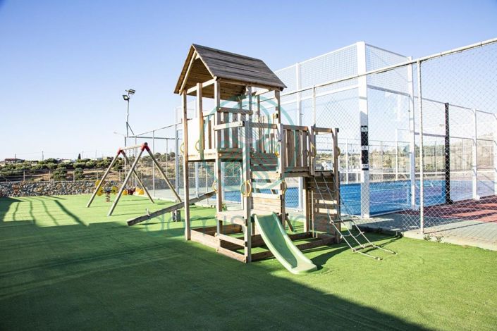 Image No.2-2 Bed Villa for sale