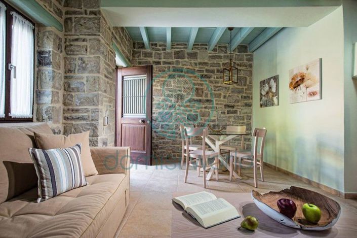 Image No.20-Maison de 6 chambres à vendre à Grèce