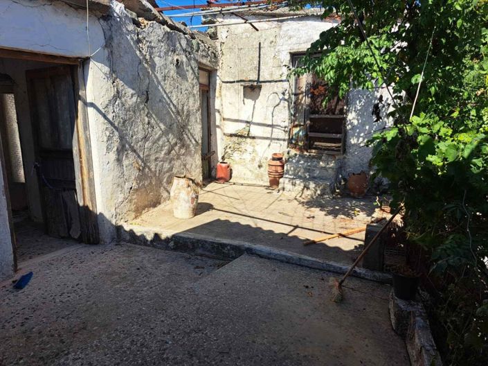 Image No.16-House for sale