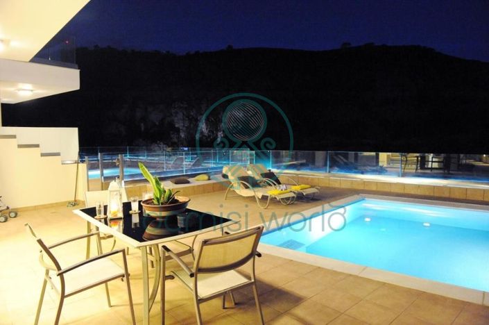 Image No.6-4 Bed Villa for sale