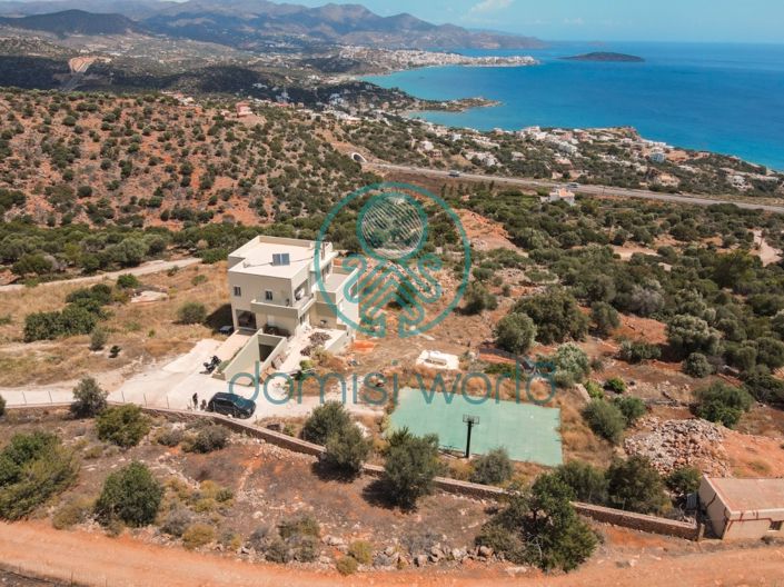 Image No.20-4 Bed Villa / Detached for sale