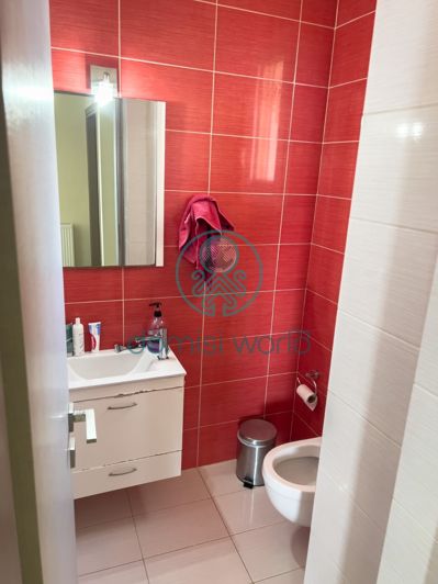 Image No.24-4 Bed Villa / Detached for sale