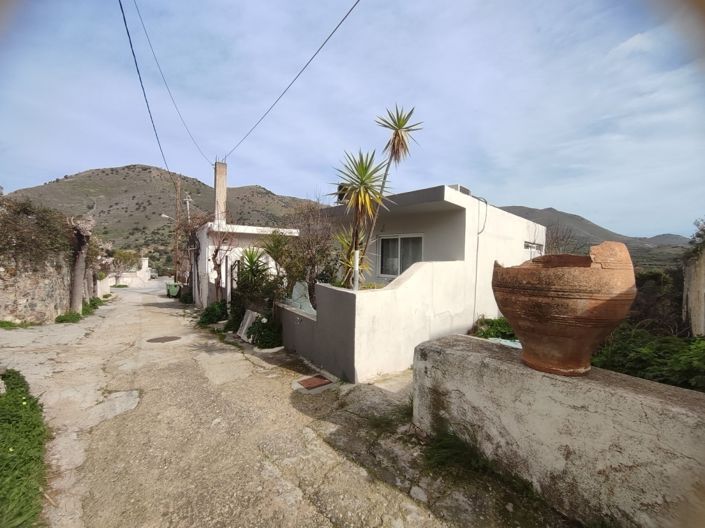 Image No.17-2 Bed Villa / Detached for sale